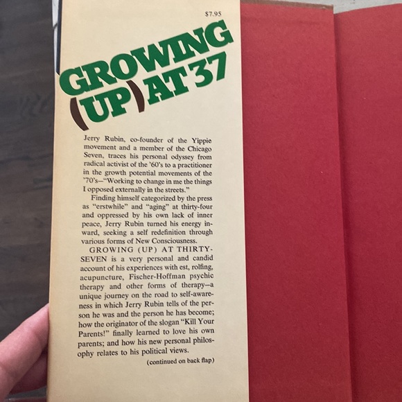 Growing Up at 37 by Jerry Rubin 1976 Hardcover Book - Picture 4 of 14